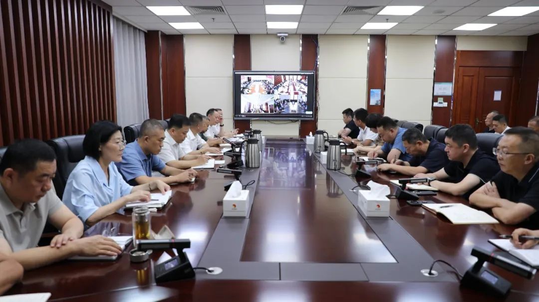 宏河集團(tuán)召開八月份安全辦公會(huì)議 部署關(guān)鍵期安全攻堅(jiān)任務(wù)1
